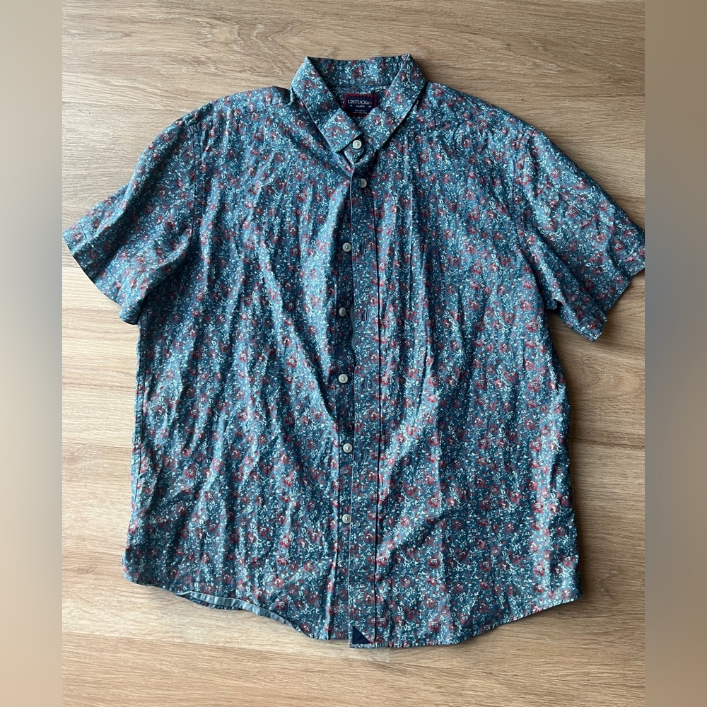 UNTUCKit Men's Floral Button-Down Shirt - Blue and Red